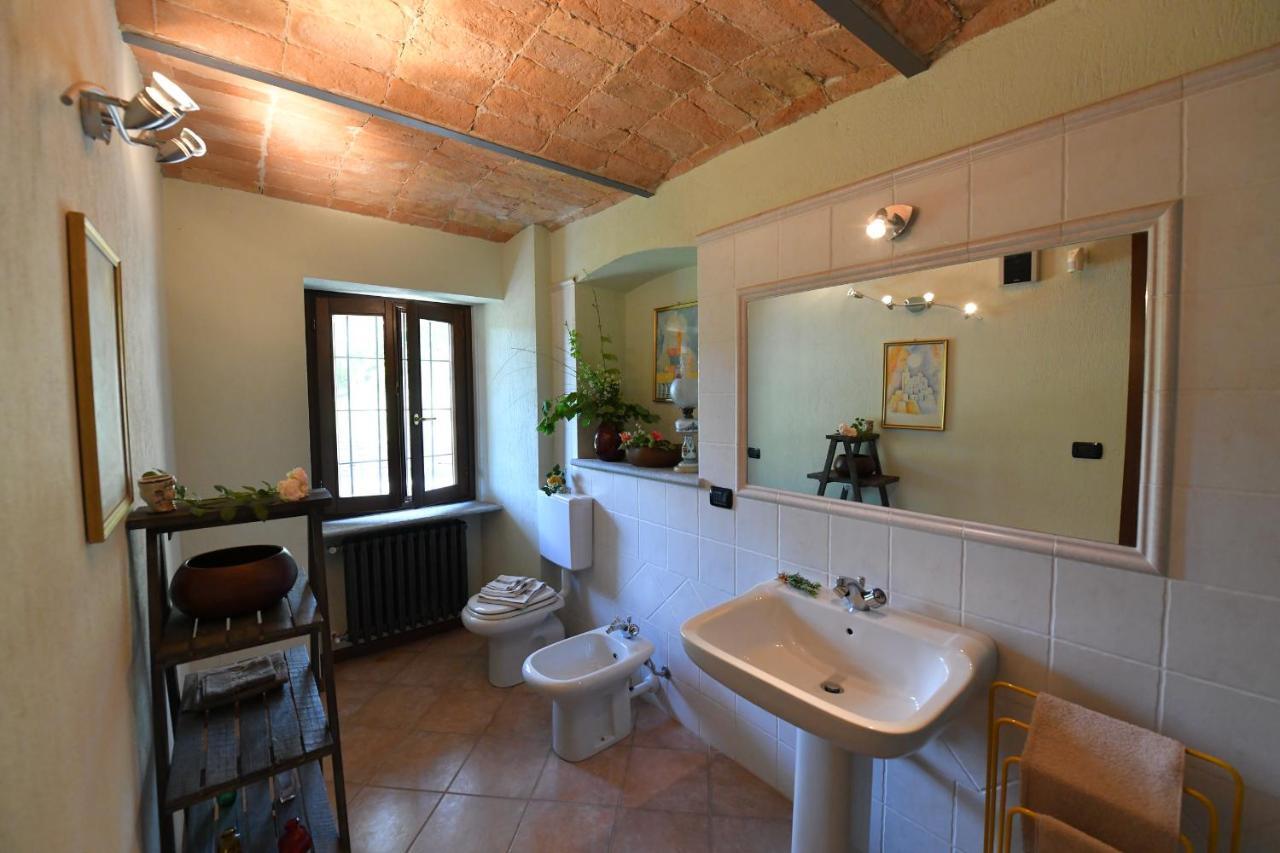 Cascina Flino Apartment Diano d'Alba Bagian luar foto